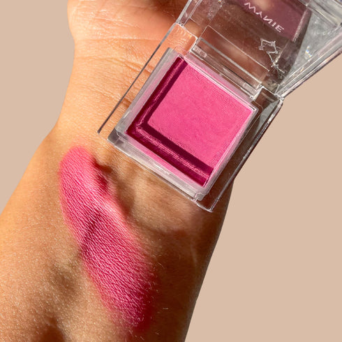 Cosmic Dust Eyeshadow – Antares | Ombretto Singolo Matte, rosa intenso opaco