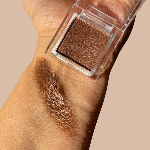 Cosmic Dust Eyeshadow – Orion | Ombretto Singolo Shimmer, rame caldo metallizzato