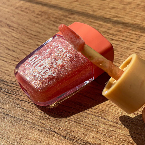 Wynie Les Mignons Mini Gelato Glitter Lipgloss 004 Peachy Kiss