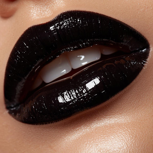 Midnight Brillant Black Liquid Lipstick – Rossetto Liquido Nero Vinilico Halloween da Collezione