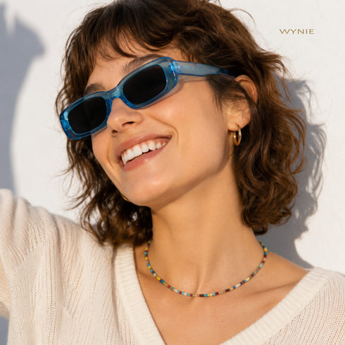 Sky Pop Y2K | Occhiali da Sole Rettangolari Azzurro Trasparente WYNIE