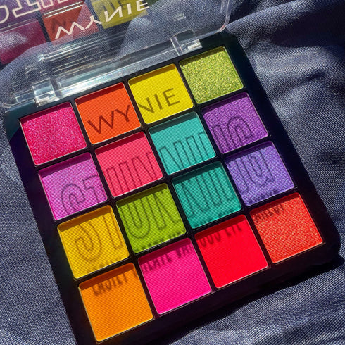 Stunning Eyeshadow Palette Ombretti Matte e Shimmer | 16 Colori Pop e Vibranti