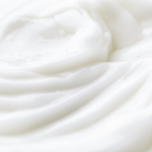 Wynie Teddy Bear Body Cream - Crema Corpo Idratante a forma di Orsetto texture bianca