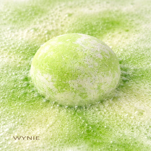 Wynie Color Mix 2 Bath Bomb | Bomba da Bagno Colorata Effervescente, verde e bianco (fragranza avocado) nell'acqua